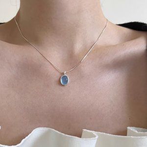 Stylish necklace, blue
